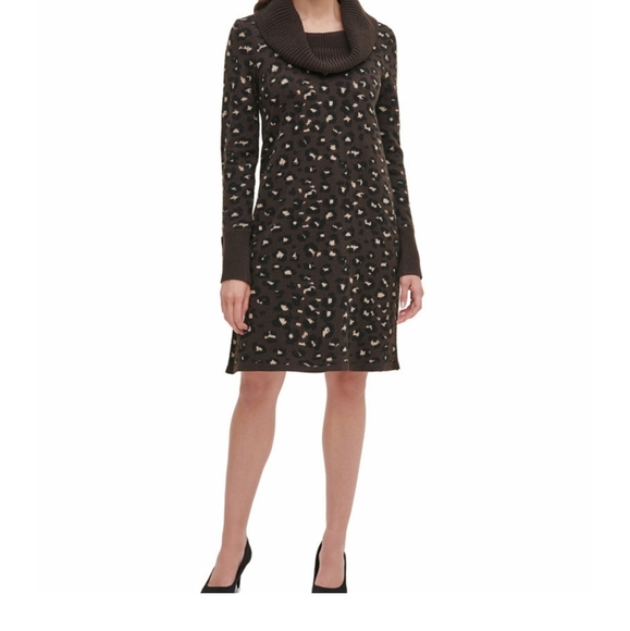 Tommy Hilfiger Dresses & Skirts - NWOT TOMMY HILFIGER sweater dress!